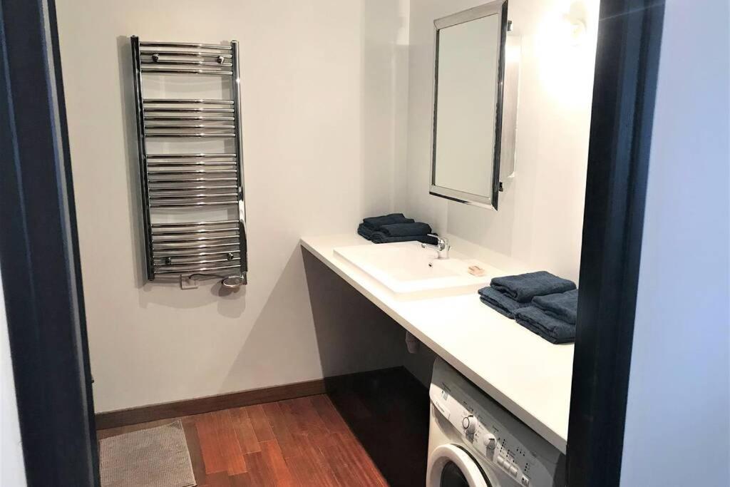 Loft Hyper Centre Reims 6 Pers Avec Parking Appartamento Esterno foto
